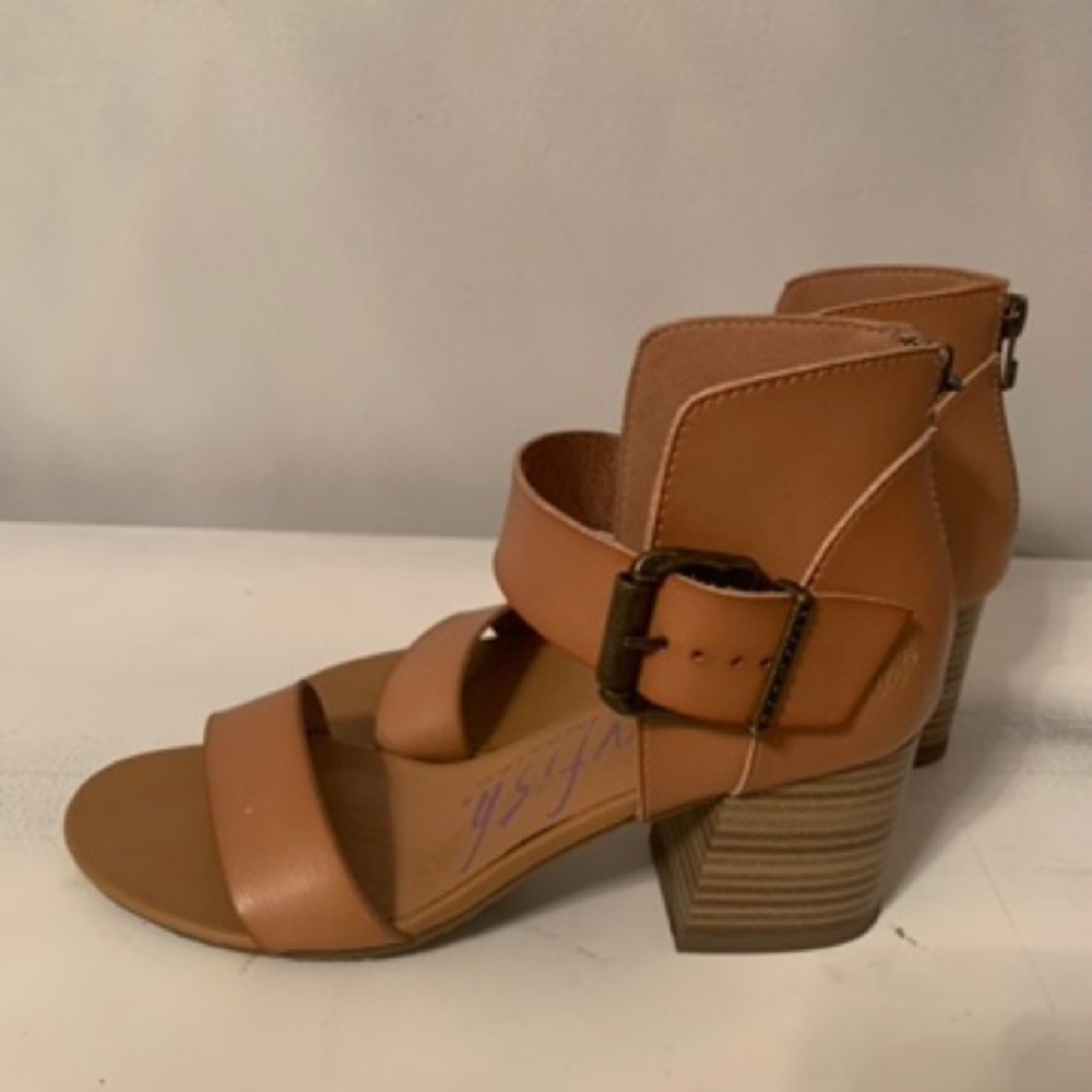 Blowfish sandals